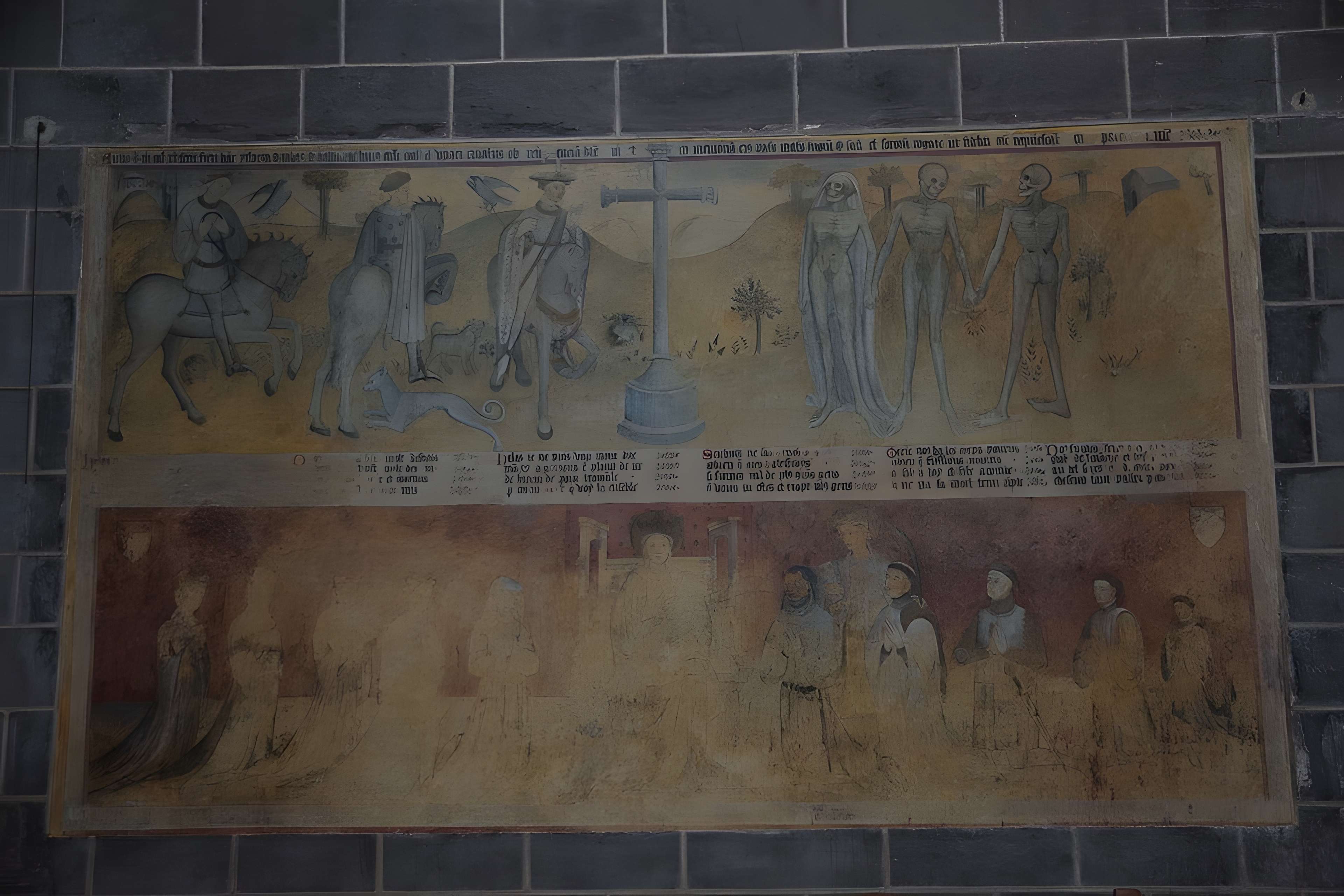 Collégiale Saint-Victor et Sainte-Couronne d'Ennezat