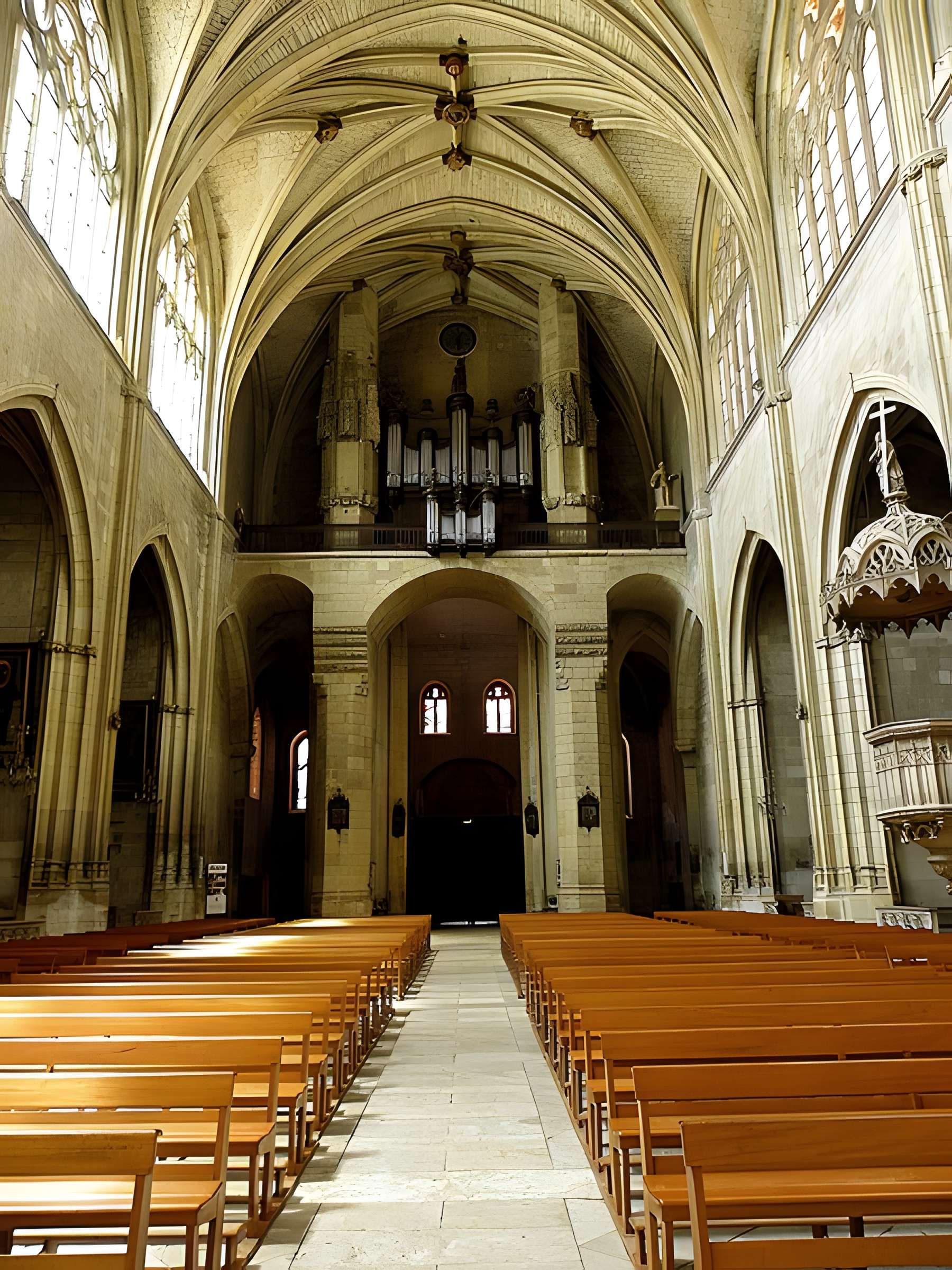 Cathédrale Saint-Pierre de Condom 