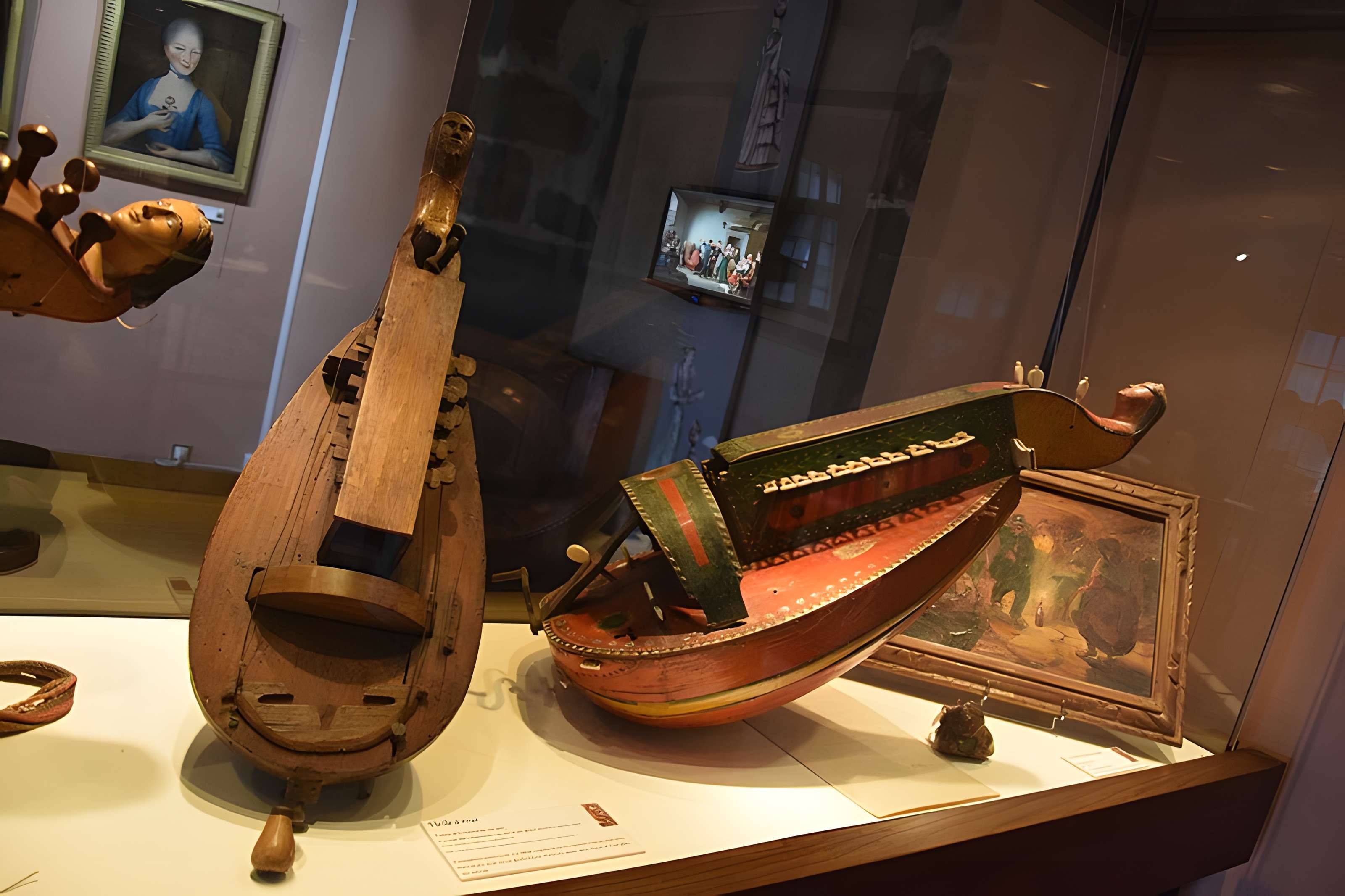 Ancien évêché, actuellement mairie et musée