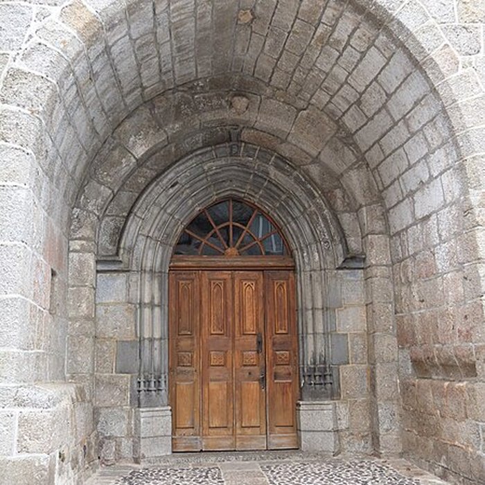 Photo de Eglise Saint-Pierre et Saint-Michel