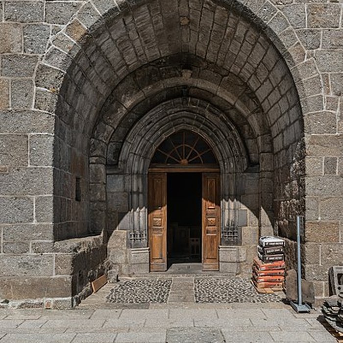 Photo de Eglise Saint-Pierre et Saint-Michel