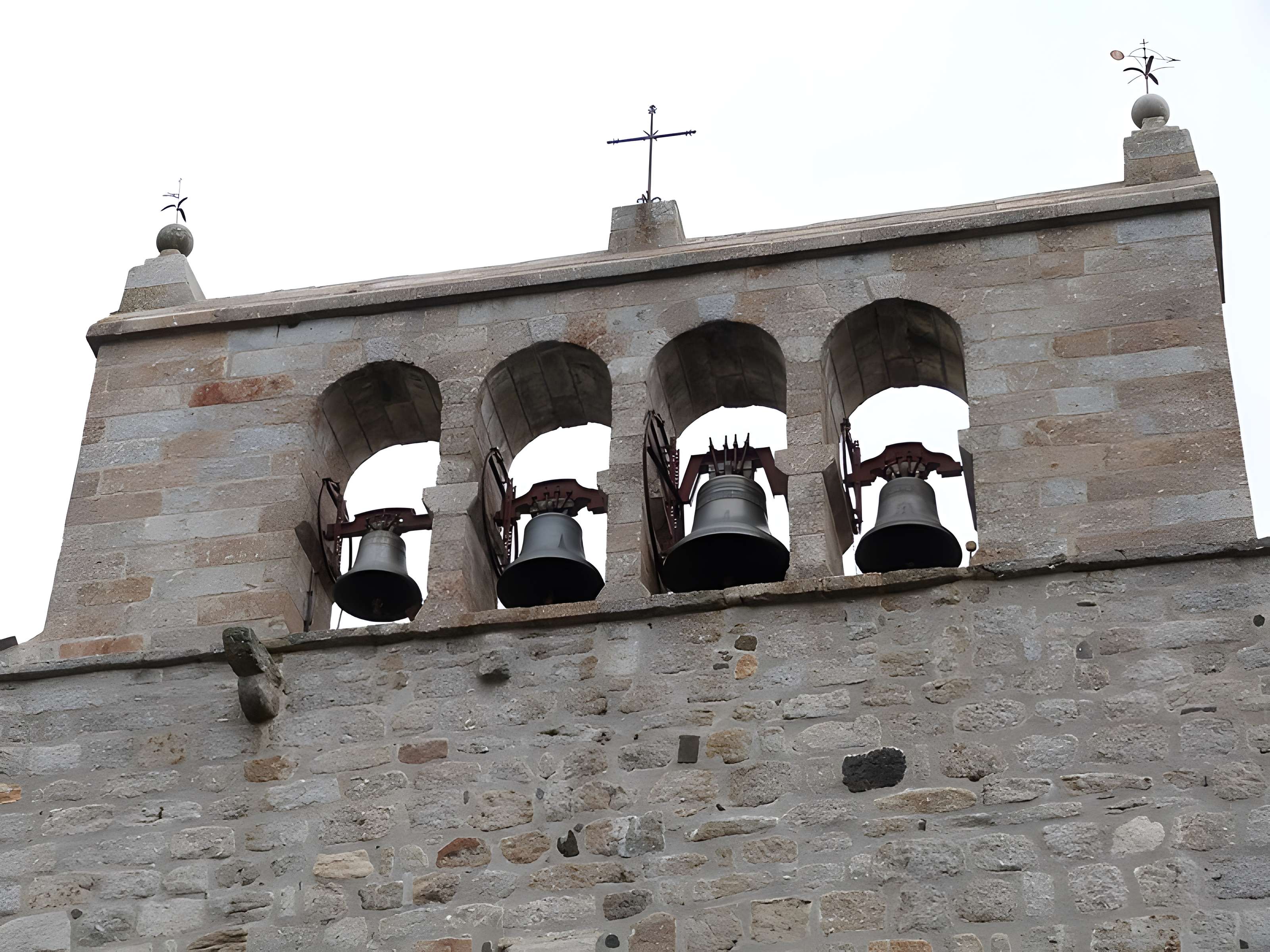 Eglise Saint-Pierre et Saint-Michel