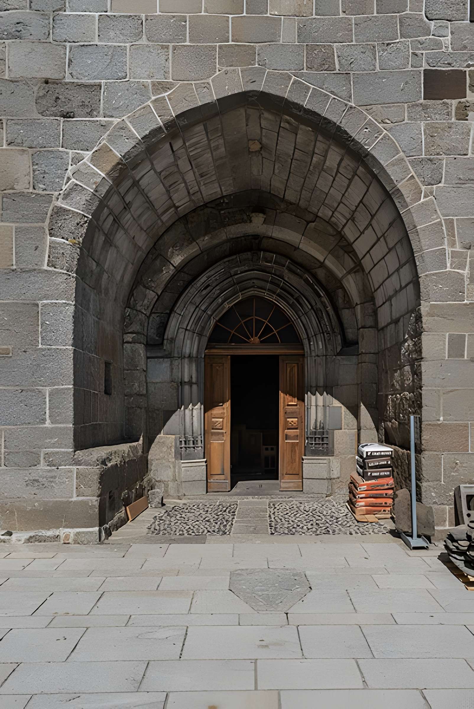 Eglise Saint-Pierre et Saint-Michel