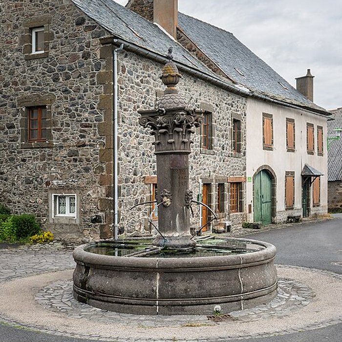 Photo de Fontaine datée de 1872
