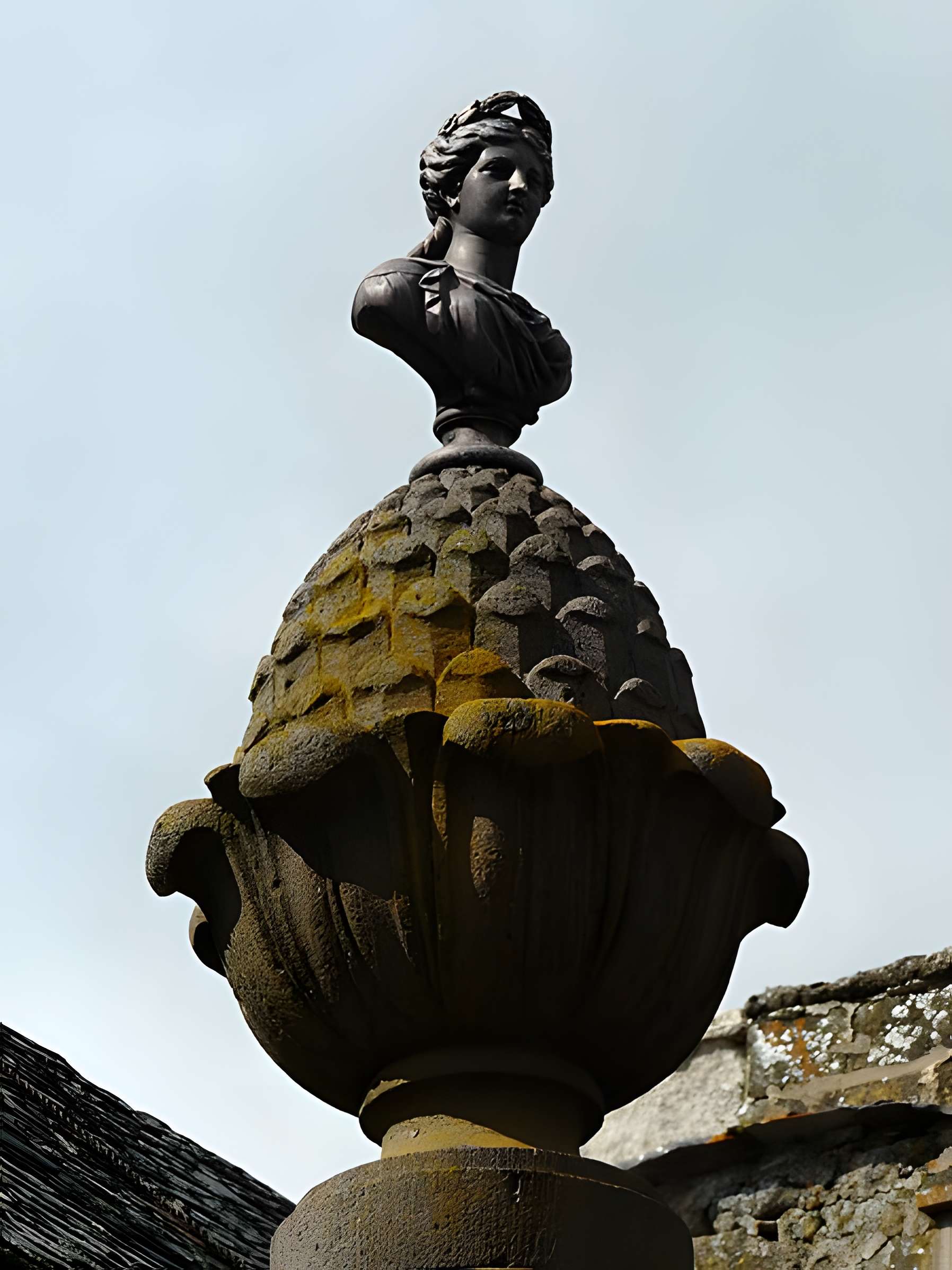 Fontaine datée de 1872