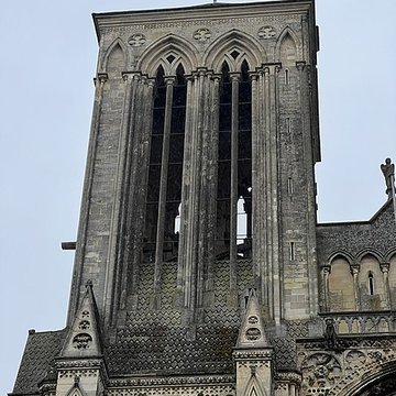 Cathédrale Saint-Pierre de Lisieux