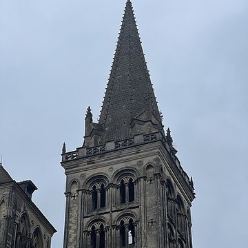 Cathédrale Saint-Pierre de Lisieux