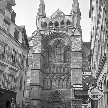 Cathédrale Saint-Pierre de Lisieux