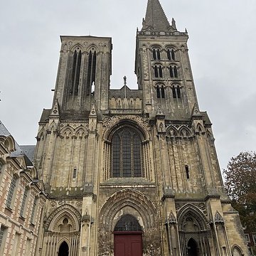 Cathédrale Saint-Pierre de Lisieux