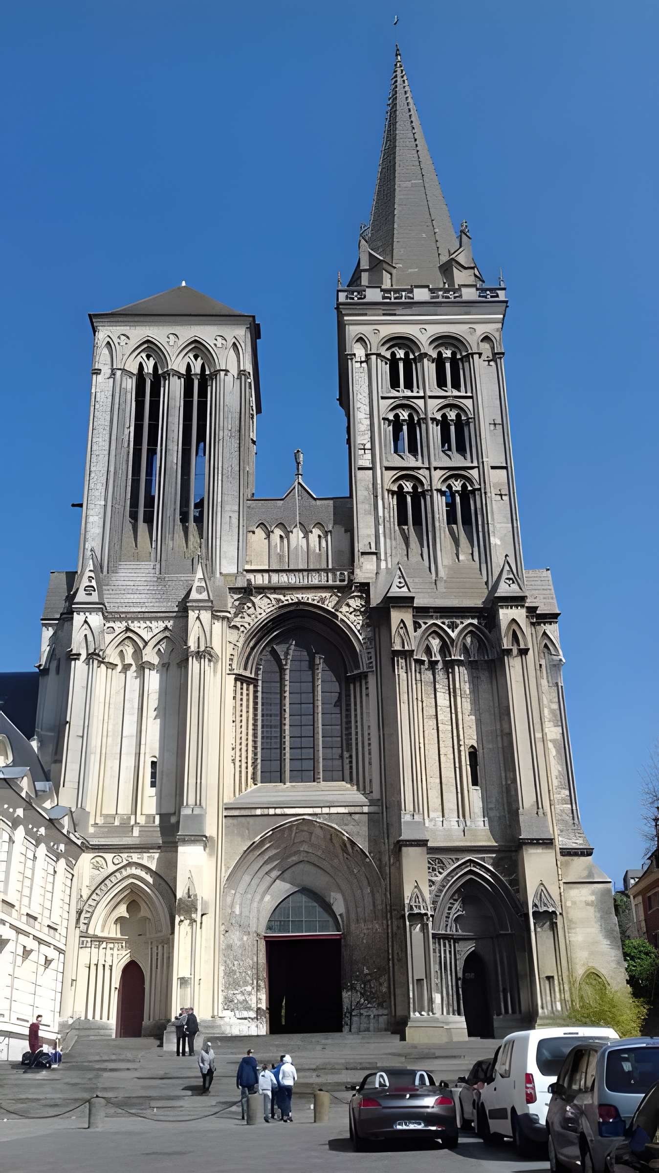 Cathédrale Saint-Pierre de Lisieux