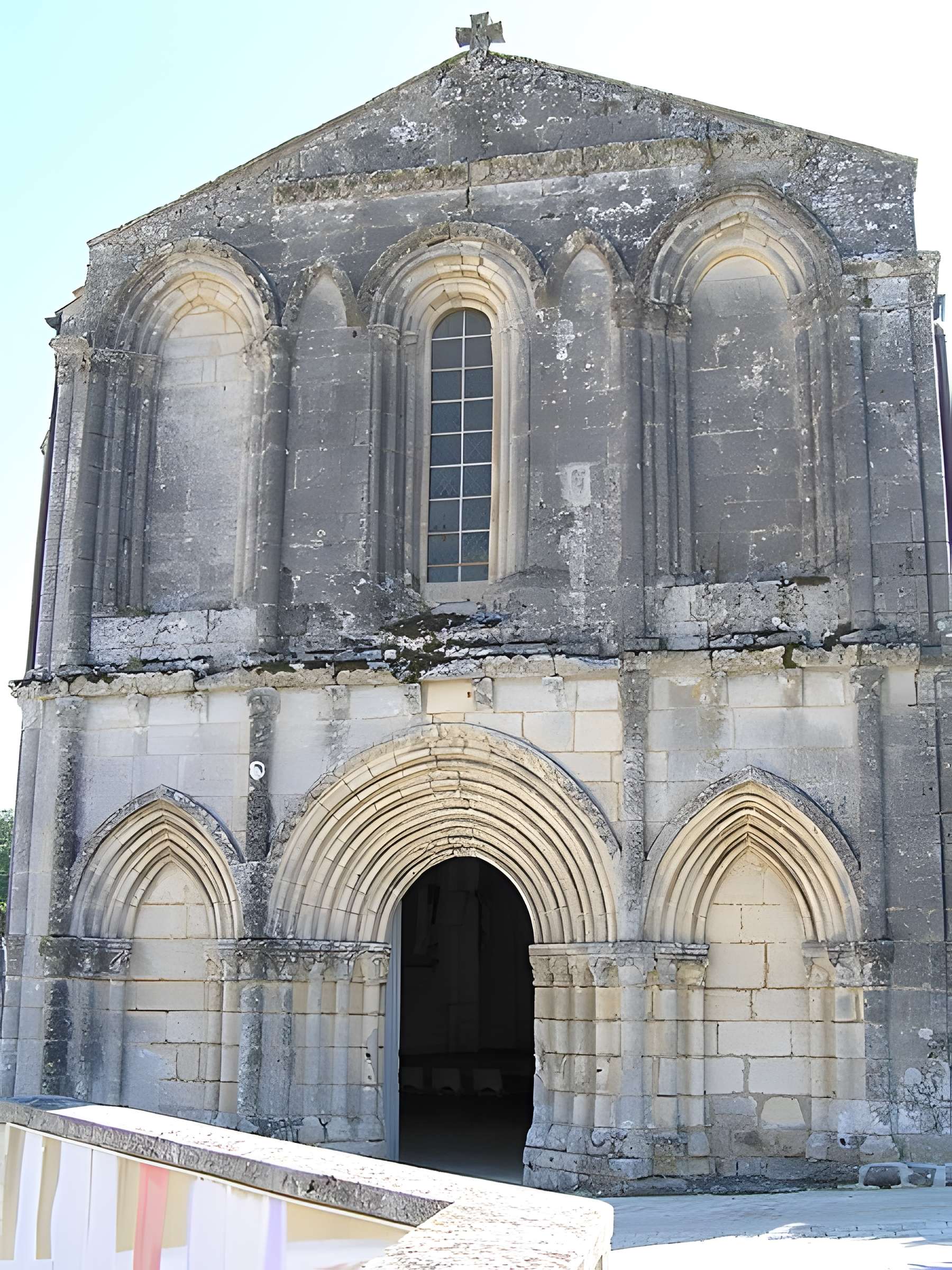 Eglise Saint-Pierre