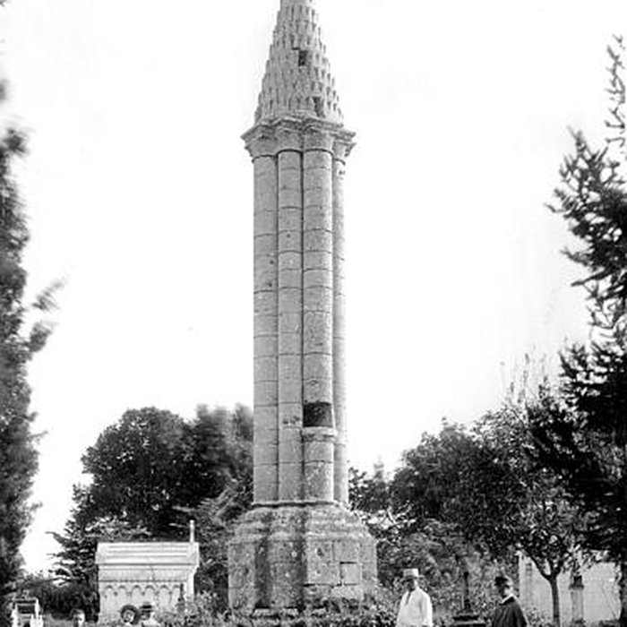 Photo de Lanterne des Morts