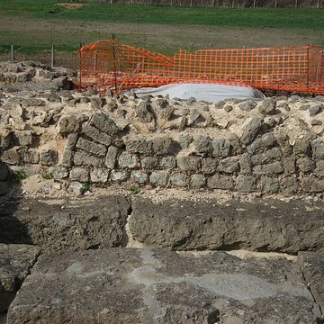 Restes dun amphithéâtre