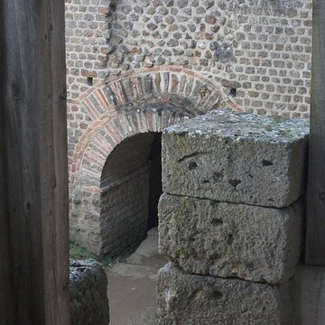 Restes dun amphithéâtre