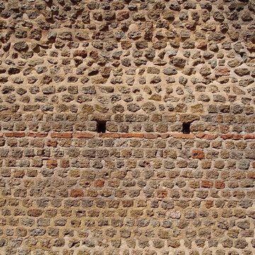 Restes dun amphithéâtre