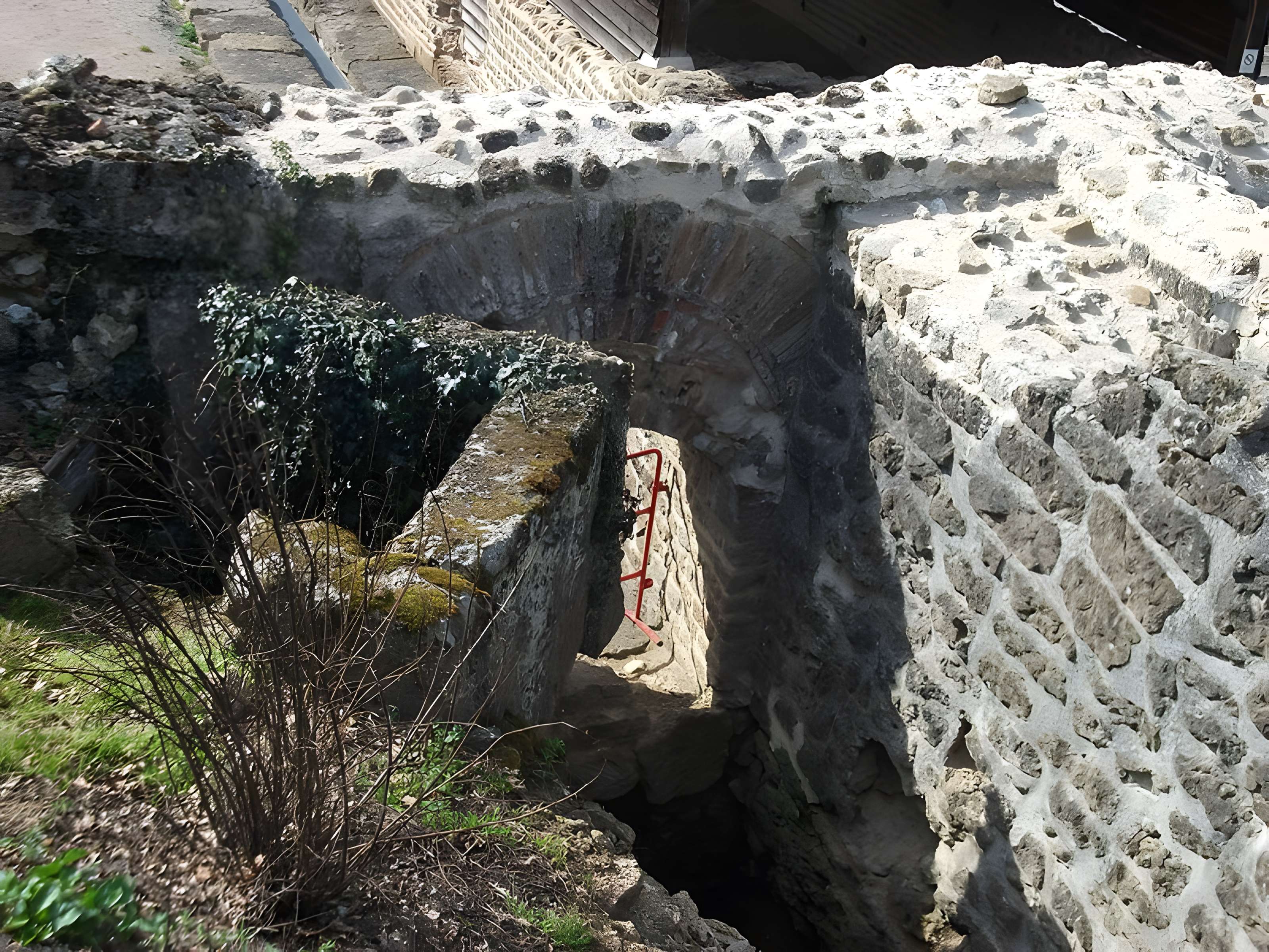 Restes d'un amphithéâtre