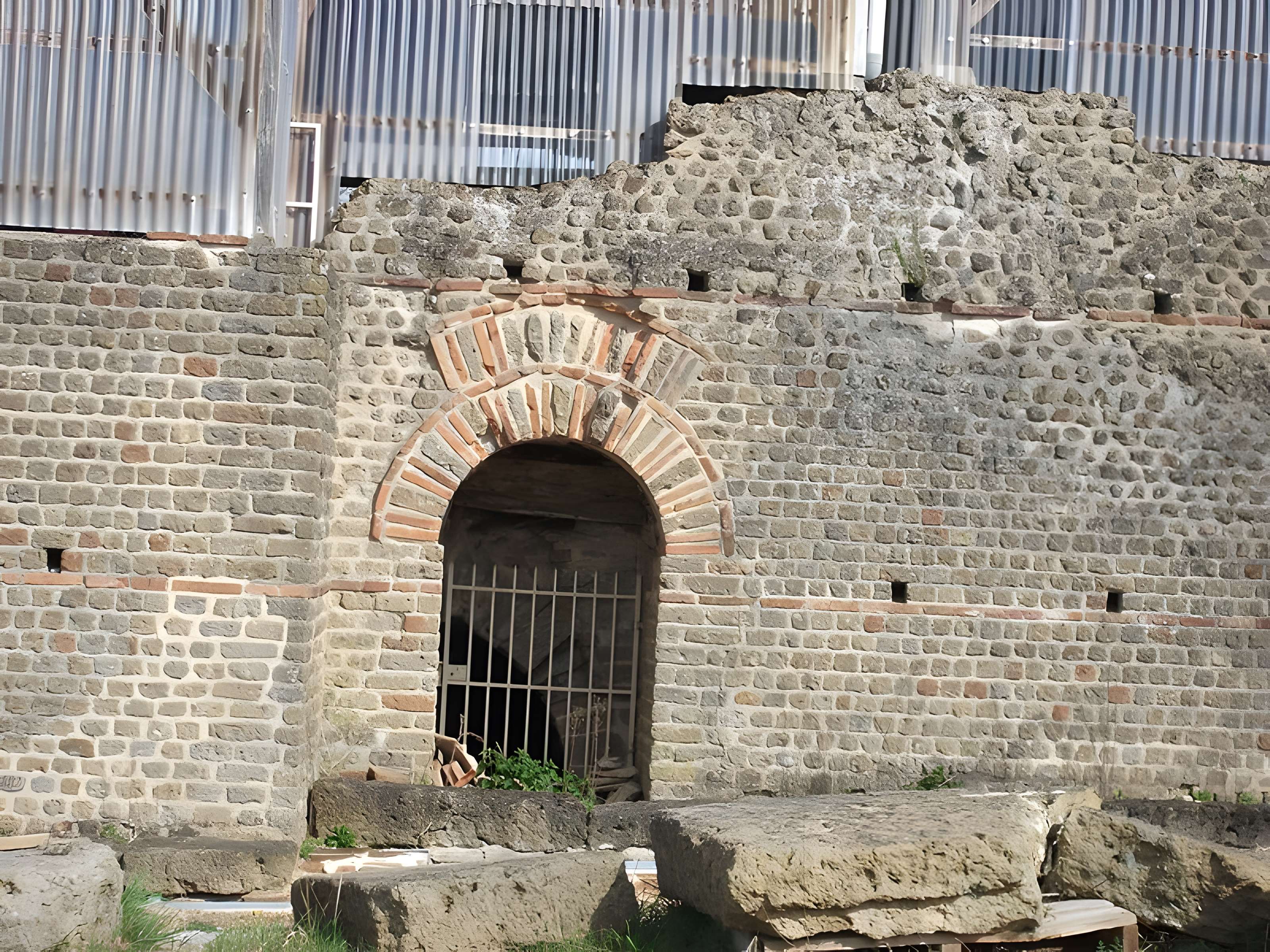 Restes d'un amphithéâtre