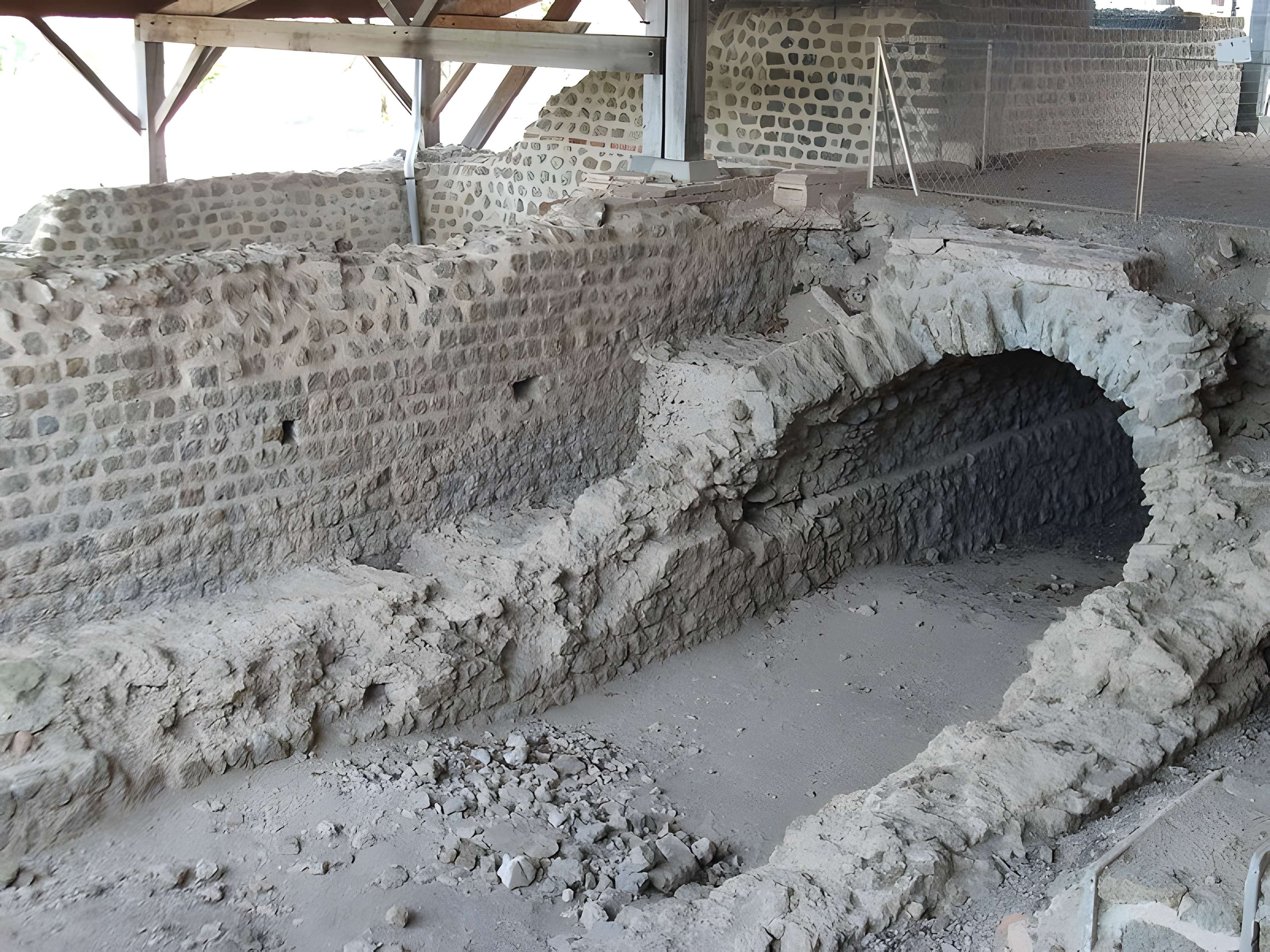 Restes d'un amphithéâtre