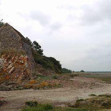 Corps de garde de Saint-Germain-sur-Ay