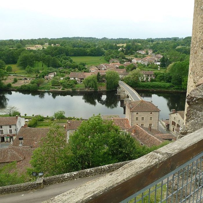 Photo de Ruines du château