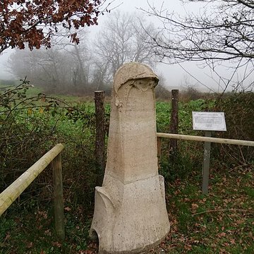 Monument commémoratif à Paul Nozal