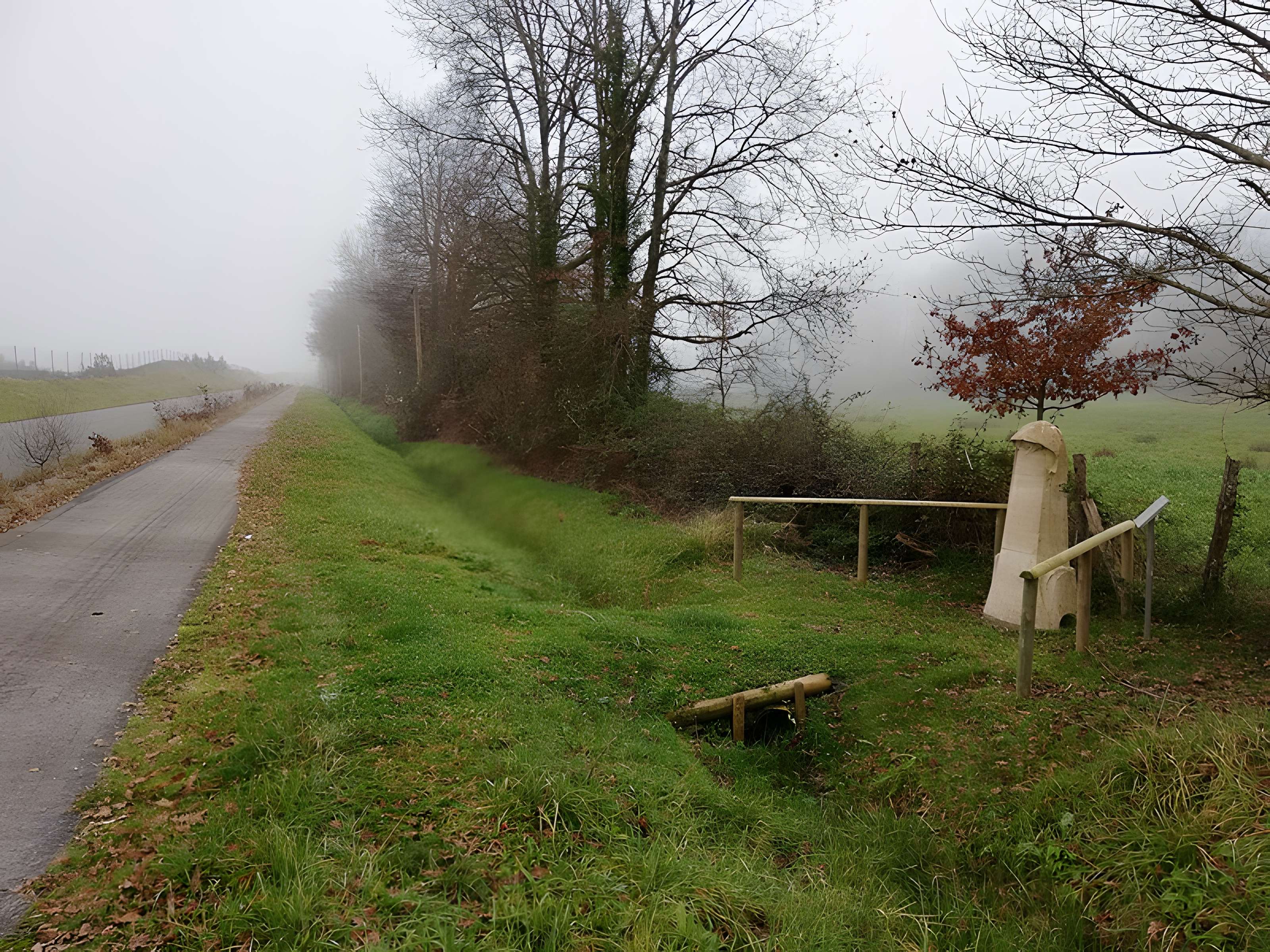 Monument commémoratif à Paul Nozal
