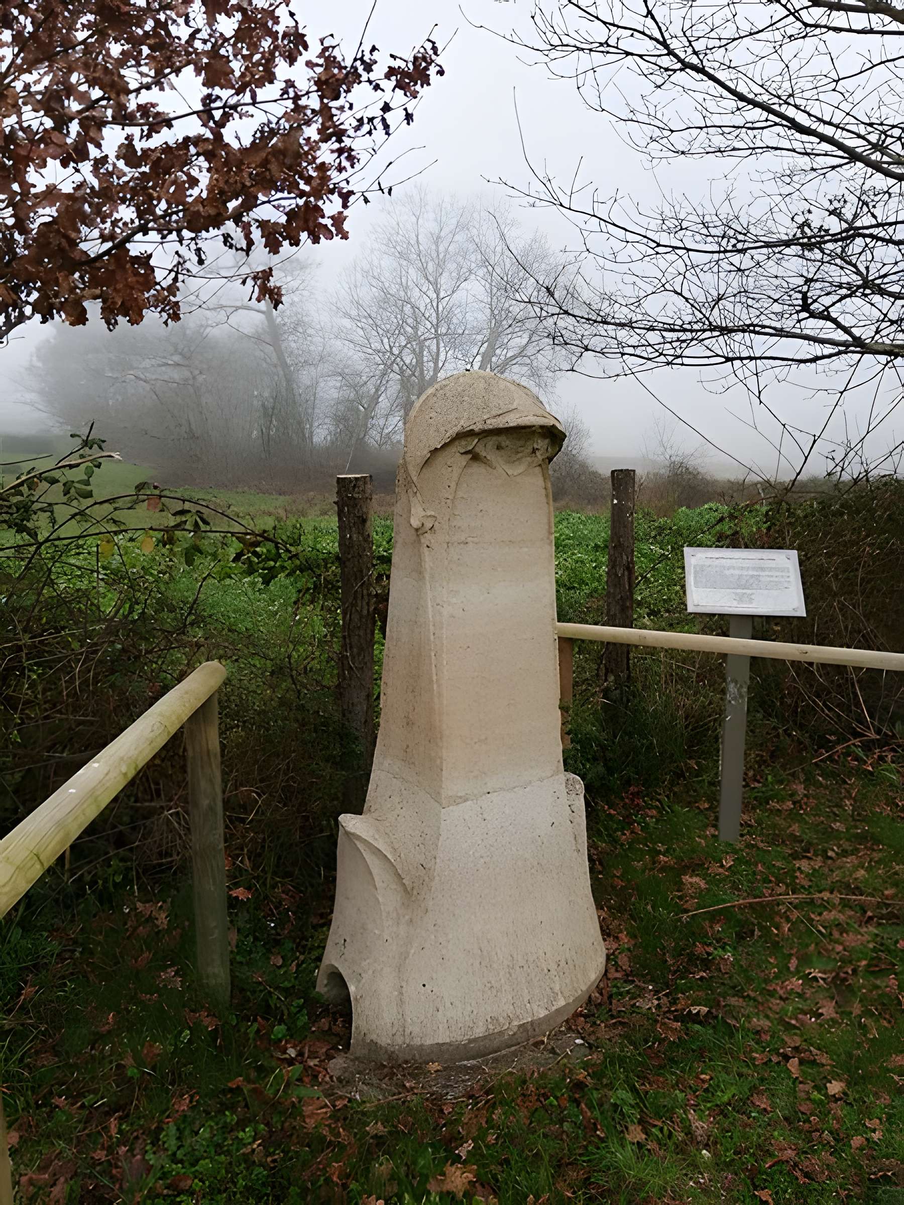 Monument commémoratif à Paul Nozal