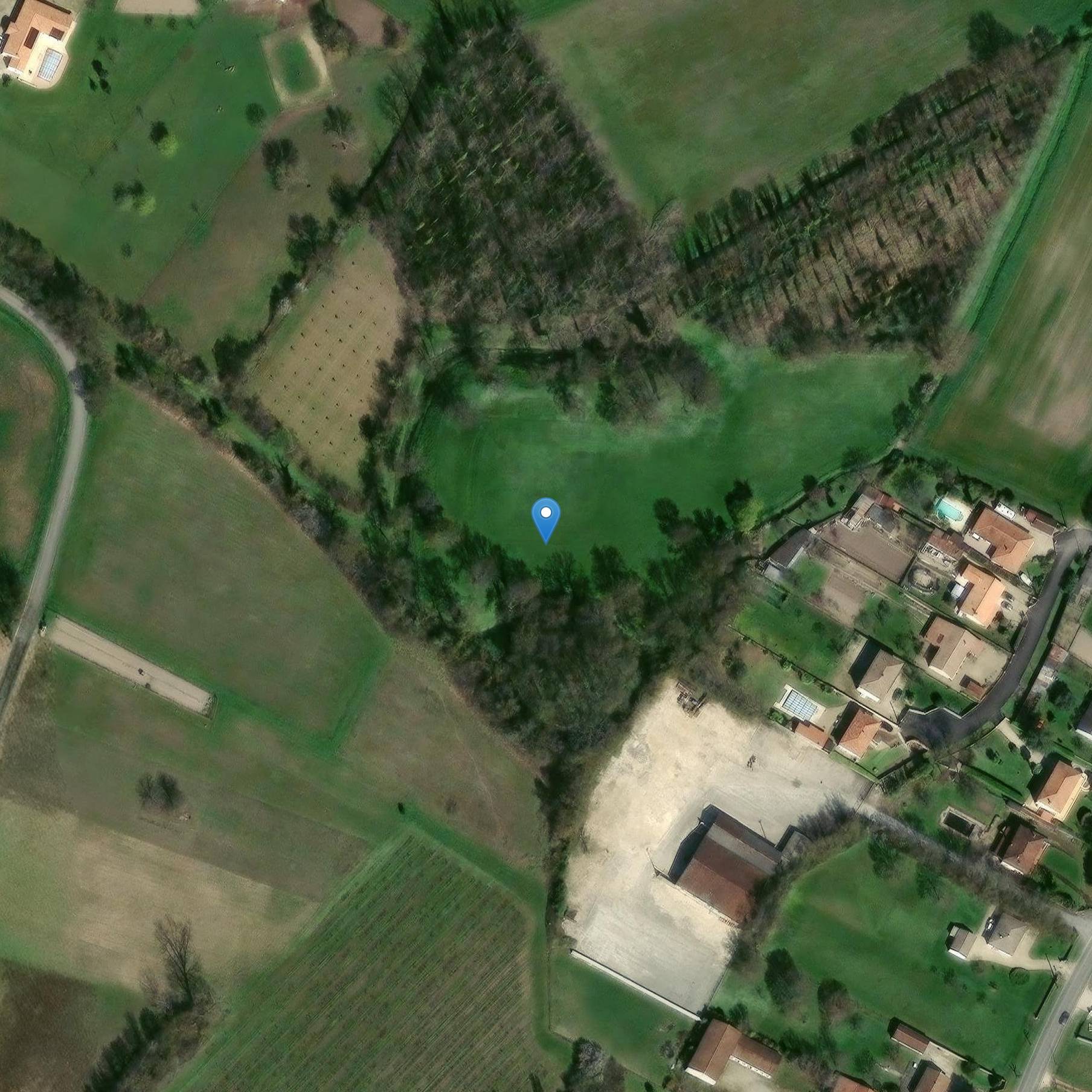 Photo de Tumulus and camp