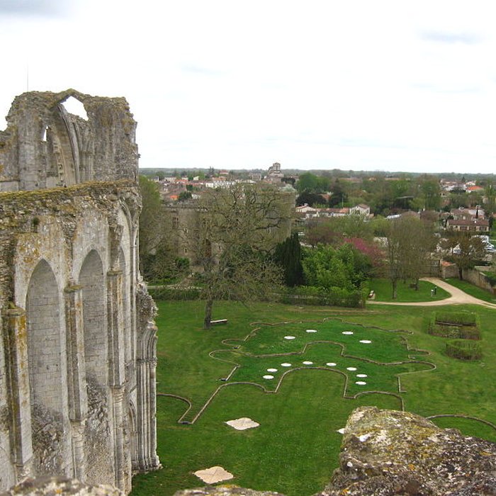 Photo de Cathédrale Saint-Pierre de Maillezais