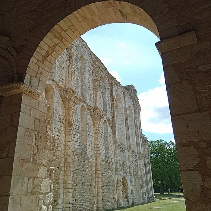 Photo de Cathédrale Saint-Pierre de Maillezais
