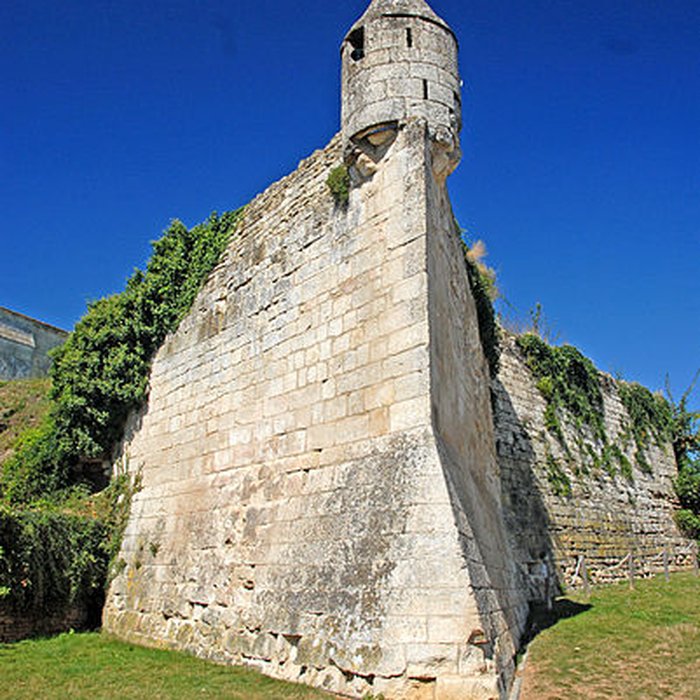 Photo de Cathédrale Saint-Pierre de Maillezais