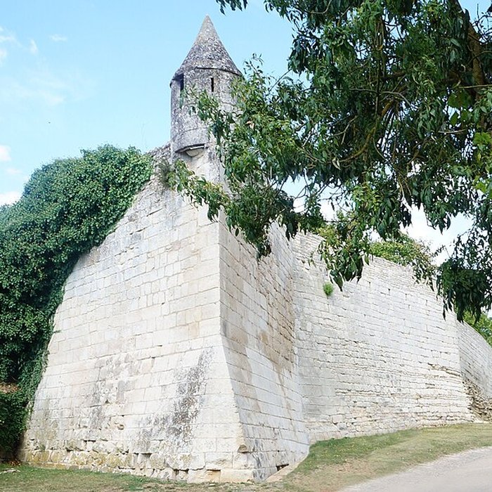 Photo de Cathédrale Saint-Pierre de Maillezais