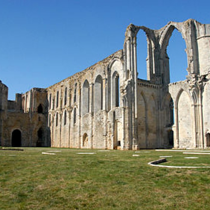 Photo de Cathédrale Saint-Pierre de Maillezais