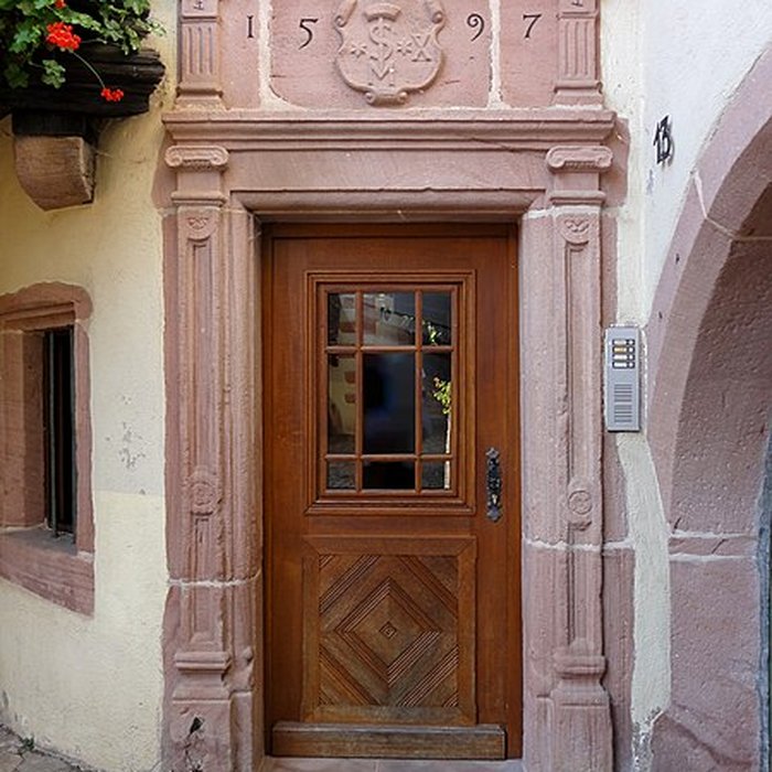 Photo de Cour des évêques de Strasbourg à Riquewihr