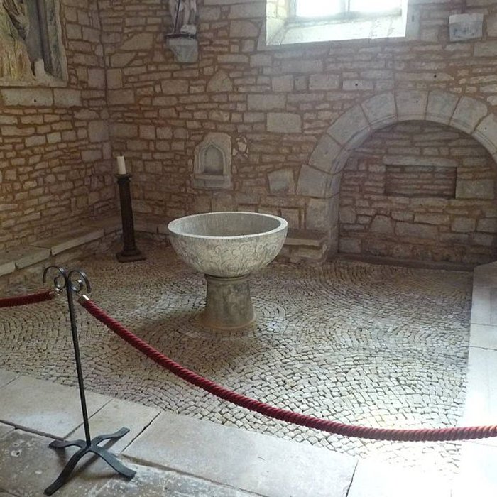 Photo de Eglise paroissiale Saint-Jean-Baptiste