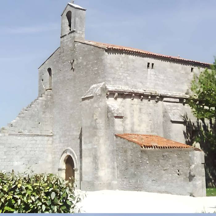 Photo de チェーの聖ジェームズ教会