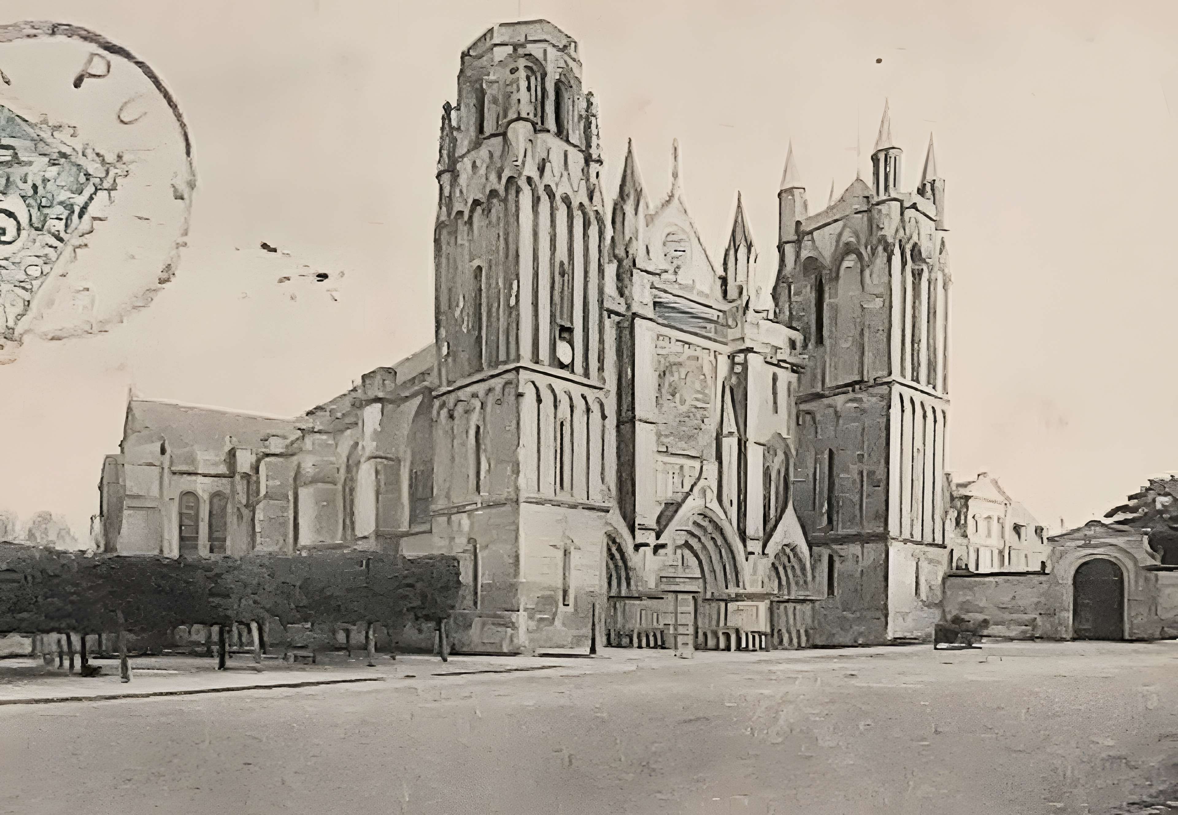 Cathédrale Saint-Pierre de Poitiers