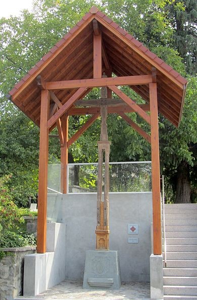 Photo de Croix de chemin de Saint-Cergues