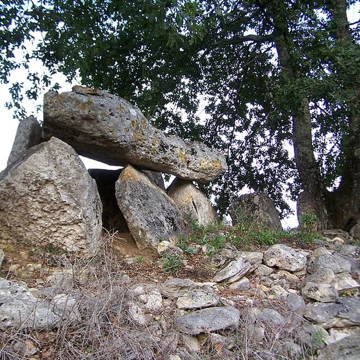 Photo de Dolmen de Curton à Jugazan