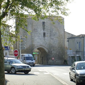 Anciennes fortifications