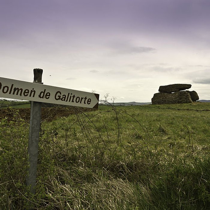 Photo de Dolmen de Galitorte à Buzeins