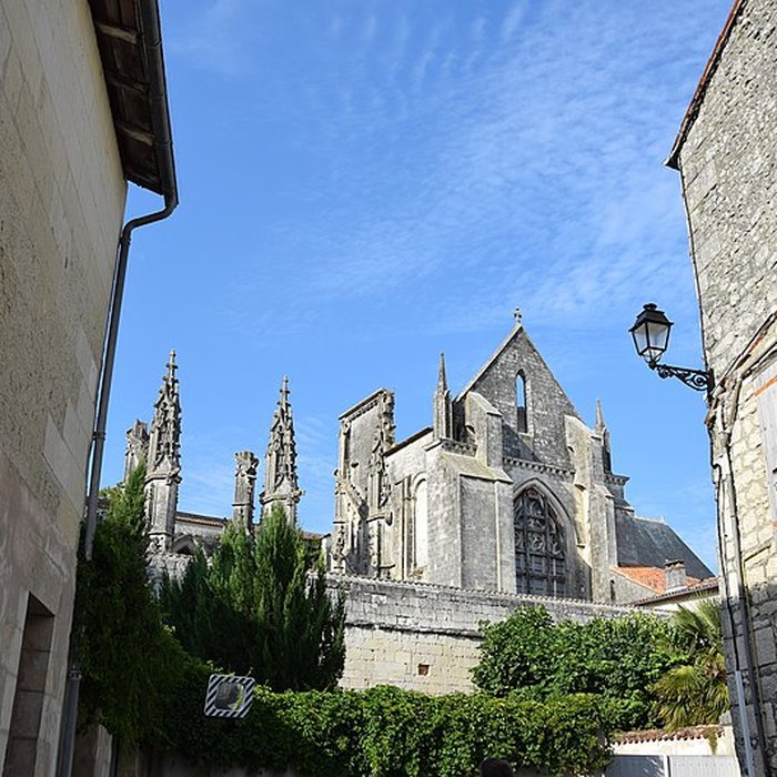 Photo de Cathédrale Saint-Pierre de Saintes