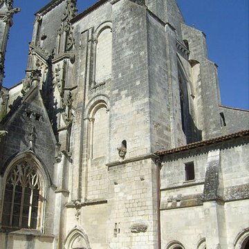 Cathédrale Saint-Pierre de Saintes