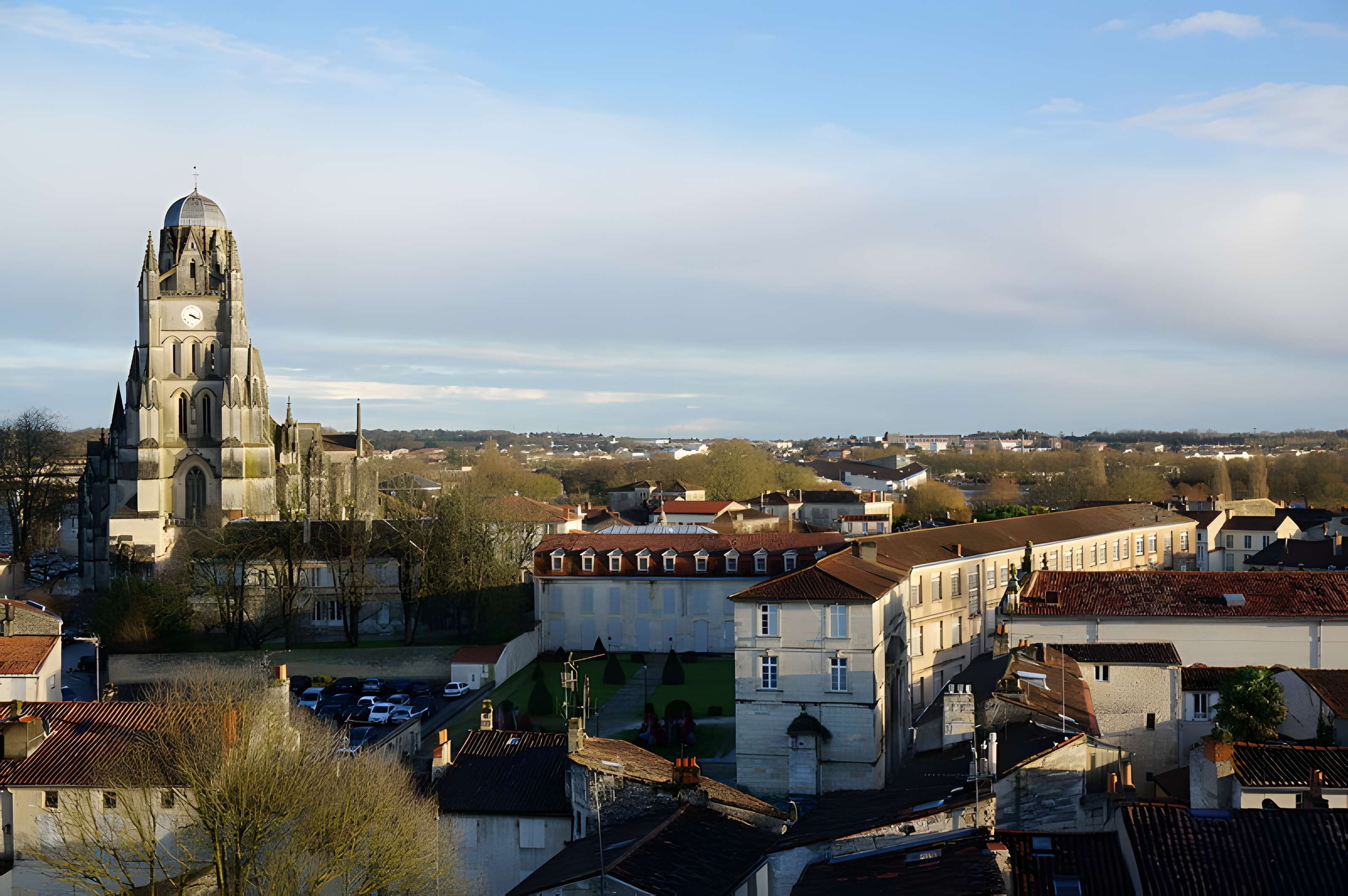 Cathédrale Saint-Pierre de Saintes