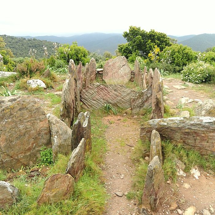 Photo de Dolmen de Gaoutabry à La Londe-les-Maures