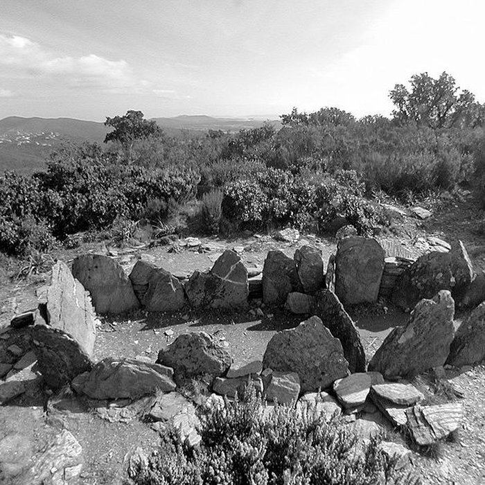 Photo de Dolmen de Gaoutabry à La Londe-les-Maures