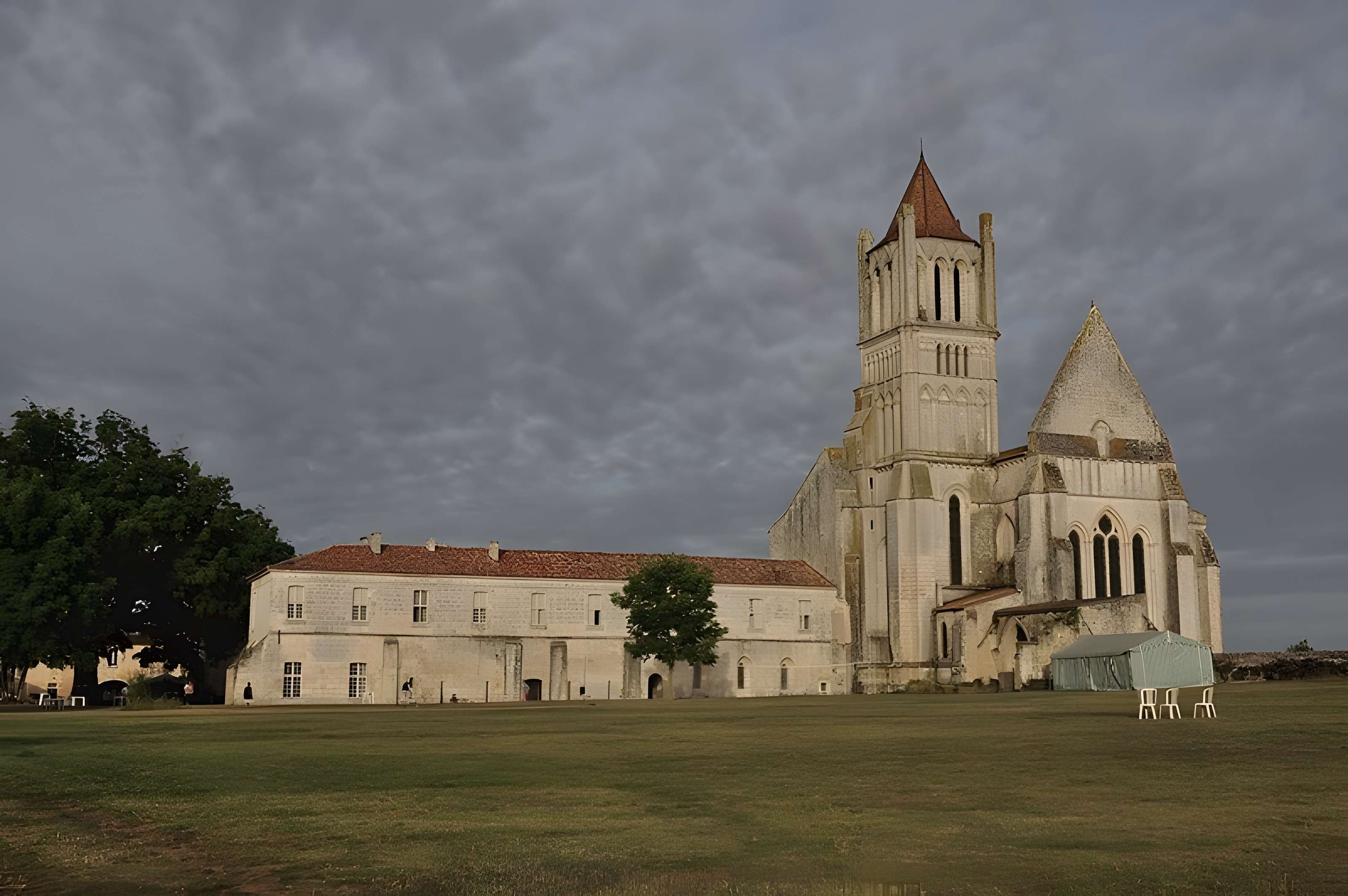 Ancienne abbaye Notre-Dame