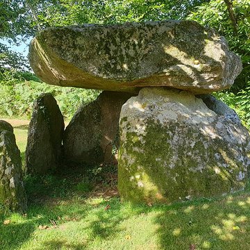 Dolmen de la Loge aux Sarrazins