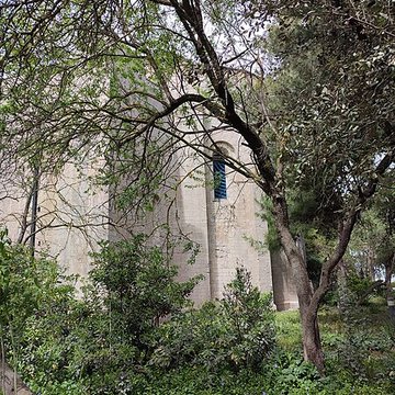 Ensemble historique et archéologique de la cité épiscopale et canoniale de Maguelone