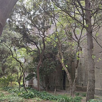 Ensemble historique et archéologique de la cité épiscopale et canoniale de Maguelone